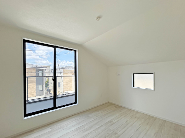 【Room：2号棟】