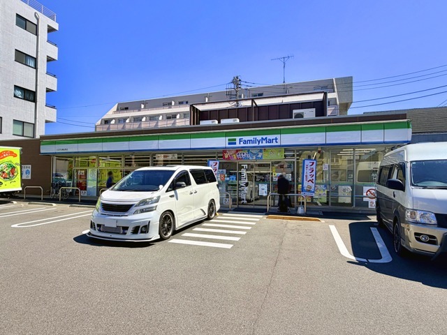 ファミリーマート 八王子元横山町店