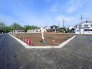 【土地外観】
旧五日市街道と高校東通りの交差点「国分寺高校北」を約9分（700ｍ）北上した位置にあります！
交差点には弊社「リプラス」の看板を設置していますので、ご確認してみてください！