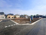 【土地外観】
駅徒歩12分の閑静な住宅地に全16区画の大型分譲地が登場！
土日祝現地販売会実施中です！お気軽にお問い合わせください！