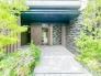 マンション出入口