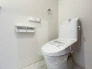 【Toilet】
各階にトイレがあるので、朝の慌ただしい時間帯に混む心配が減ります。わざわざトイレのために階段を昇り降りをせずに済みます。

