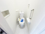 【Toilet】
各階にトイレがあるので、朝の慌ただしい時間帯に混む心配が減ります。わざわざトイレのために階段を昇り降りをせずに済みます。
