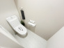 【Toilet】
各階にトイレがあるので、朝の慌ただしい時間帯に混む心配が減ります。わざわざトイレのために階段を昇り降りをせずに済みます。

