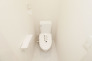 【Toilet】
各階にトイレがあるので、朝の慌ただしい時間帯に混む心配が減ります。わざわざトイレのために階段を昇り降りをせずに済みます。
