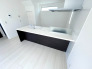 【施工例写真：Kitchen】
