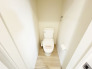 【Toilet】
各階にトイレがあるので、朝の慌ただしい時間帯に混む心配が減ります。わざわざトイレのために階段を昇り降りをせずに済みます。
