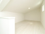【Loft】