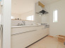 【Kitchen：1号棟】
