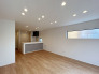 1号棟 【LDK：17.7帖】 2026/08/23m