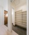【Shoes In Closet】

