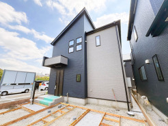 【外観:8月撮影】