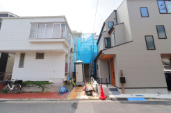 【外観:7月上旬撮影】