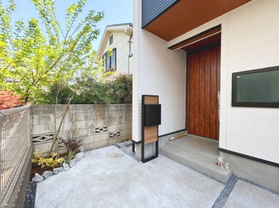 【施工例:Entrance】 【施工例:Entrance】