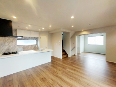 【施工例:LDK】 【施工例:LDK】