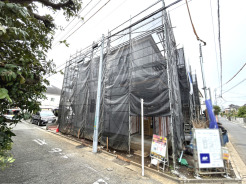 【外観:11月上旬撮影】