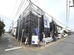 【外観:11月上旬撮影】