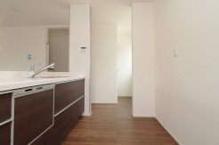 【Kitchen:3号棟】
