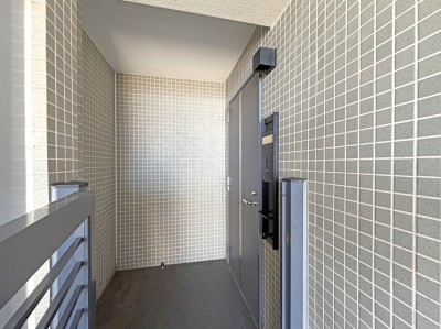 【Entrance】 【Entrance】