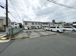 【外観:10月上旬撮影】