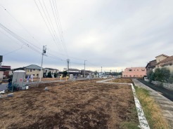 【外観:10月下旬撮影】