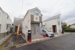 【外観:8号棟】