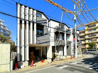 板橋区小豆沢4丁目 新築分譲住宅 全3棟