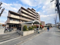 【外観】
京王線「武蔵野台」駅徒歩10分、西武多摩川線「白糸台」駅徒歩11分で利用可能な利便性の高い好立地!リフォーム済の角住戸、3階部が販売開始!
