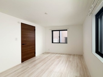 【Room:6帖】