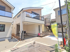 【外観】 3号棟 7月下旬撮影
