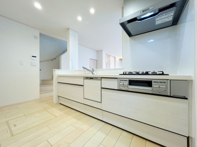 【施工例:Kitchen】 【施工例:Kitchen】