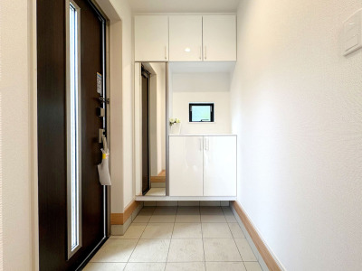 【Entrance】 【Entrance】