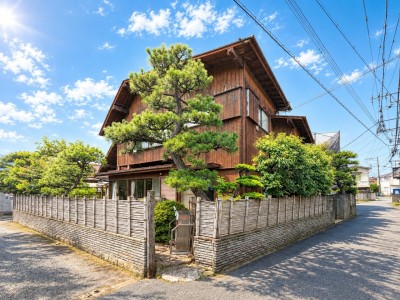 【土地外観:古家あり】 【土地外観:古家あり】