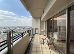 【Wide Balcony】