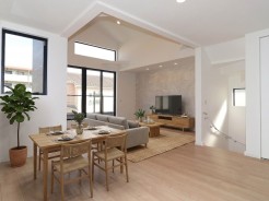 【LDK:2号棟】
本画像はCGで作成しており、実際に現地に家具は配置しておりません。また、価格に家具は含まれません。