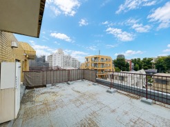 【Roof Balcony】