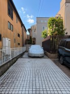 【土地外観:古屋あり】