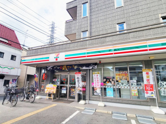 セブンイレブン府中北山店