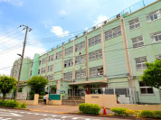 足立区立花畑中学校