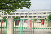 世田谷区立旭小学校
