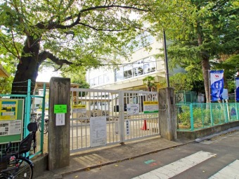 杉並区立済美小学校