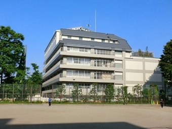 文京区立音羽中学校