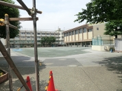 田端中学校