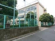杉並区立杉並第六小学校