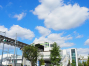 多摩モノレール「立飛」駅