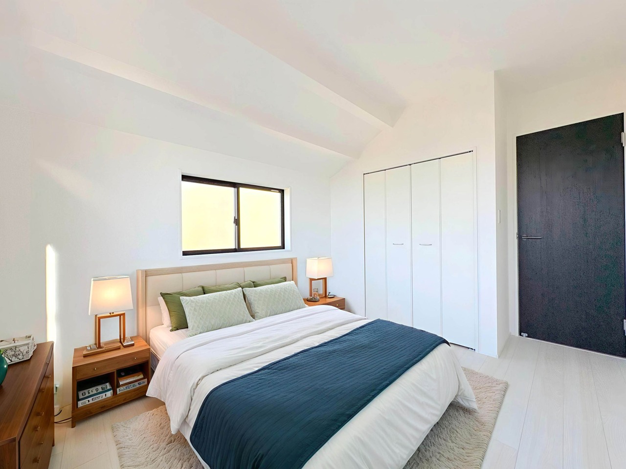 【Room：5.25帖】
本画像はCGで作成しており、実際に現地に家具は配置しておりません。また、価格に家具は含まれません。
