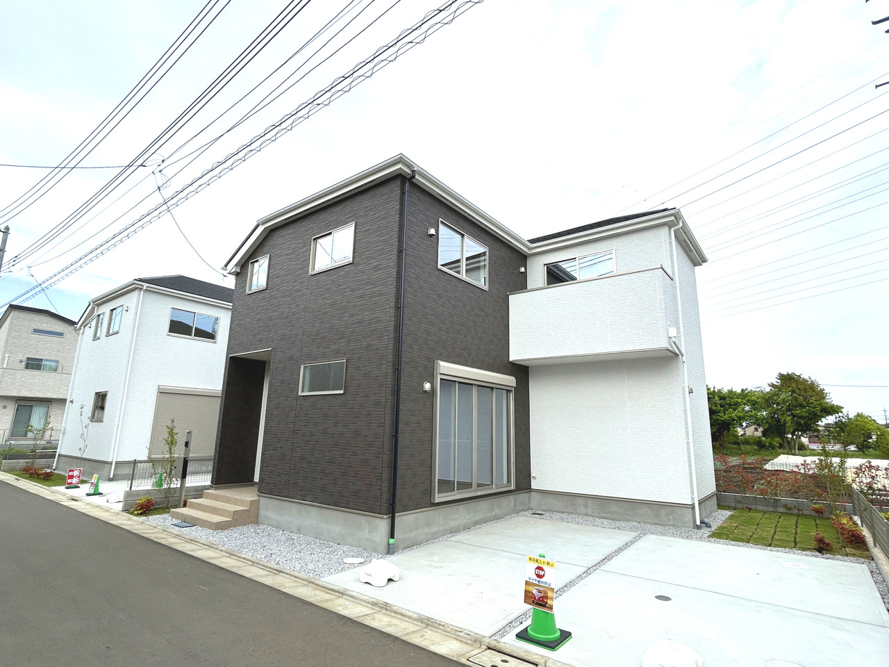【外観】 2号棟
