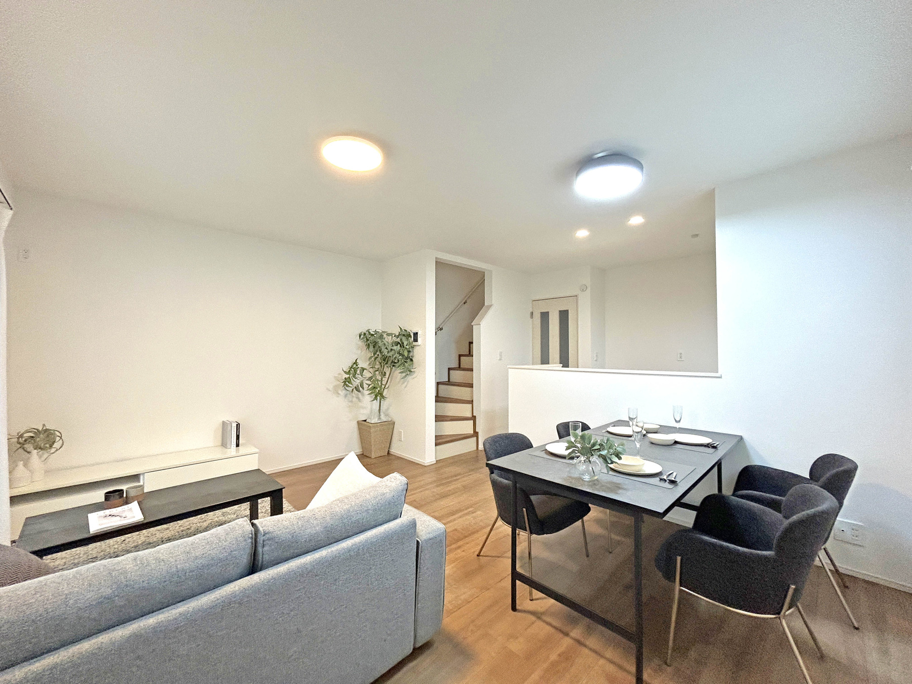 府中市北山町2丁目12-7 新築分譲住宅 全2棟 最終1棟 メインイメージ2